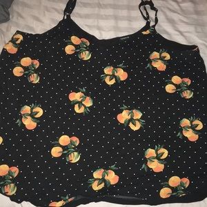 Torrid top with oranges